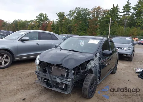 2019 Mitsubishi Mirage Gt/Le z USA, uszkodzony, nr VIN ML32A5HJ1KH002380